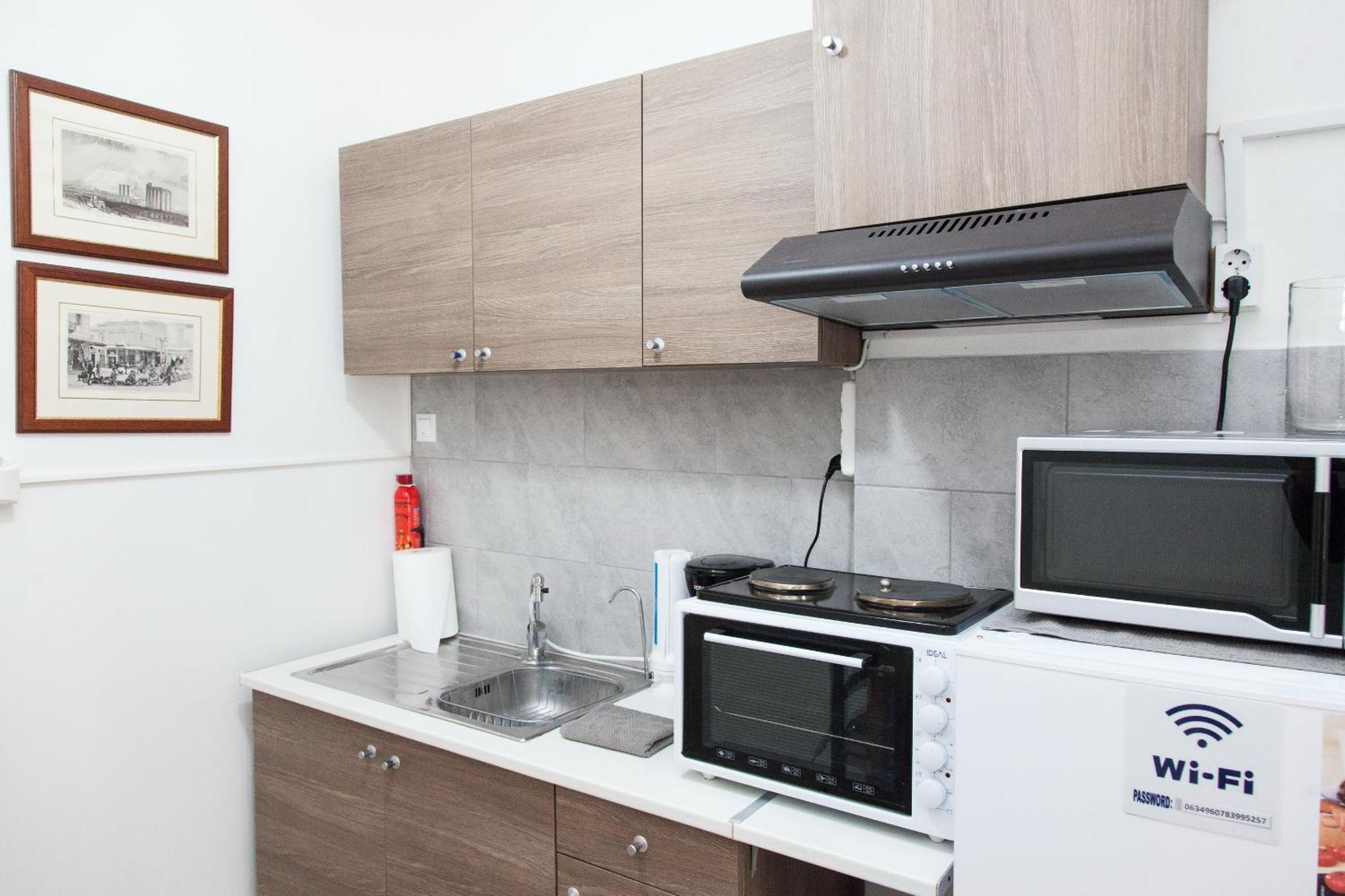 Cozy Apartment Near Stavros Niarchos Park Athen Eksteriør billede